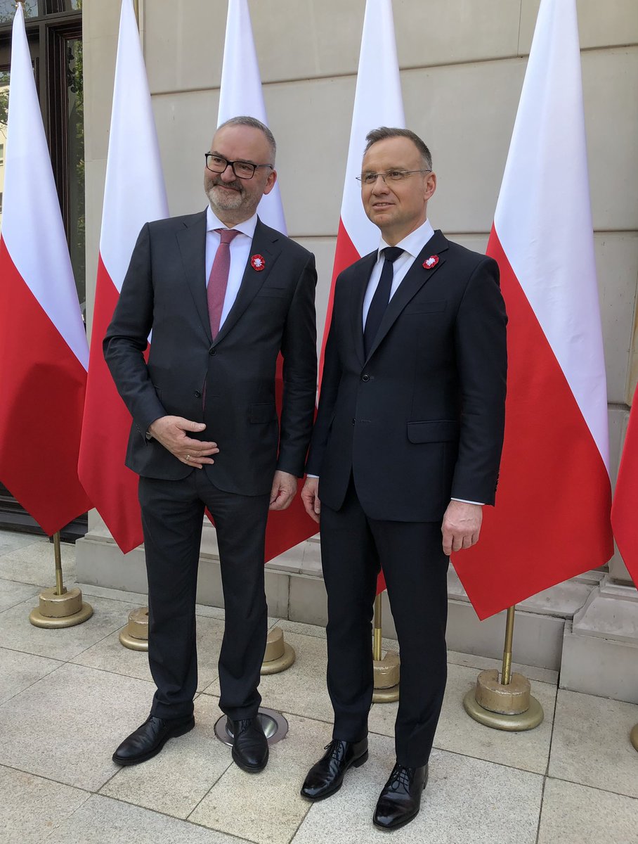 Switzerland🇨🇭wishes Poland a happy Constitution Day! 🇵🇱 Poland celebrates today the anniversary of its Constitution adopted on 3 May 1791, considered Europe's first modern constitution and the world's second after the United States of America. Best wishes !