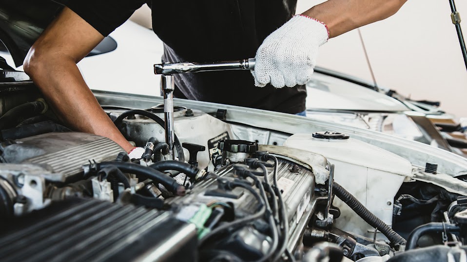 Need help with Auto Repair? Come see what AMC Auto Repair can do for you! amcautorepair.com #AirFilterReplacement #TransmissionInspection #RadiatorInspection #SteeringRepairs