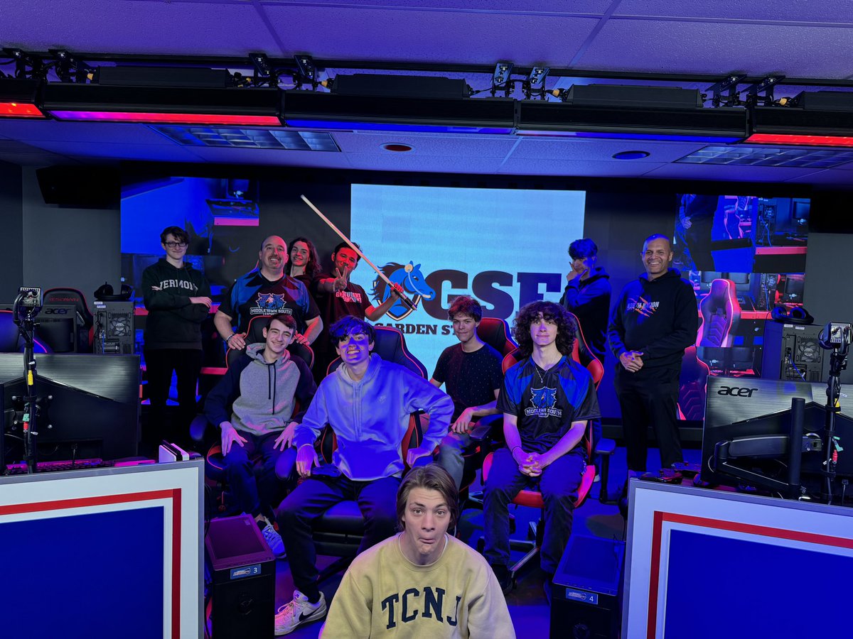 TBT to last Wednesday when Middletown North and @HSSesports came to the Brookdale Esports Arena to play their @GSEsportsorg league match! #brookdaleesports #collegeesports #gardenstateesports #esports #brookdalecommunitycollege #monmouthcounty #varsityesports #ssbu #newjersey