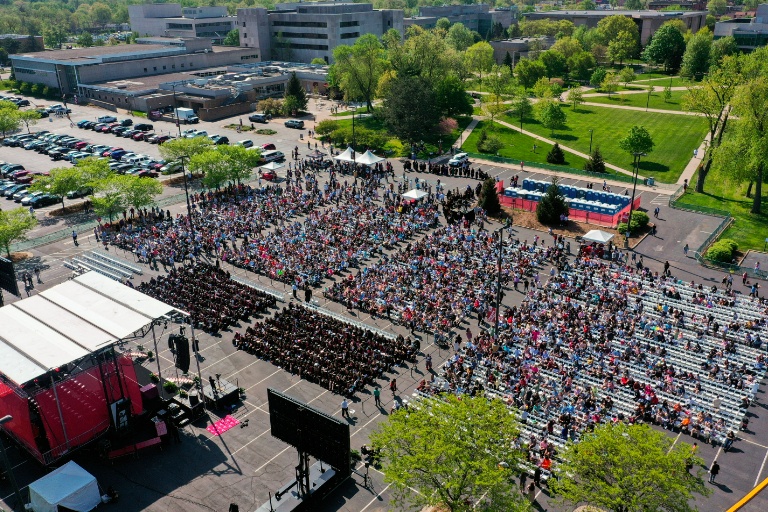 Everything you need to know about Commencement, all in one place. Check out IU Northwest's Commencement website here: northwest.iu.edu/commencement/i…