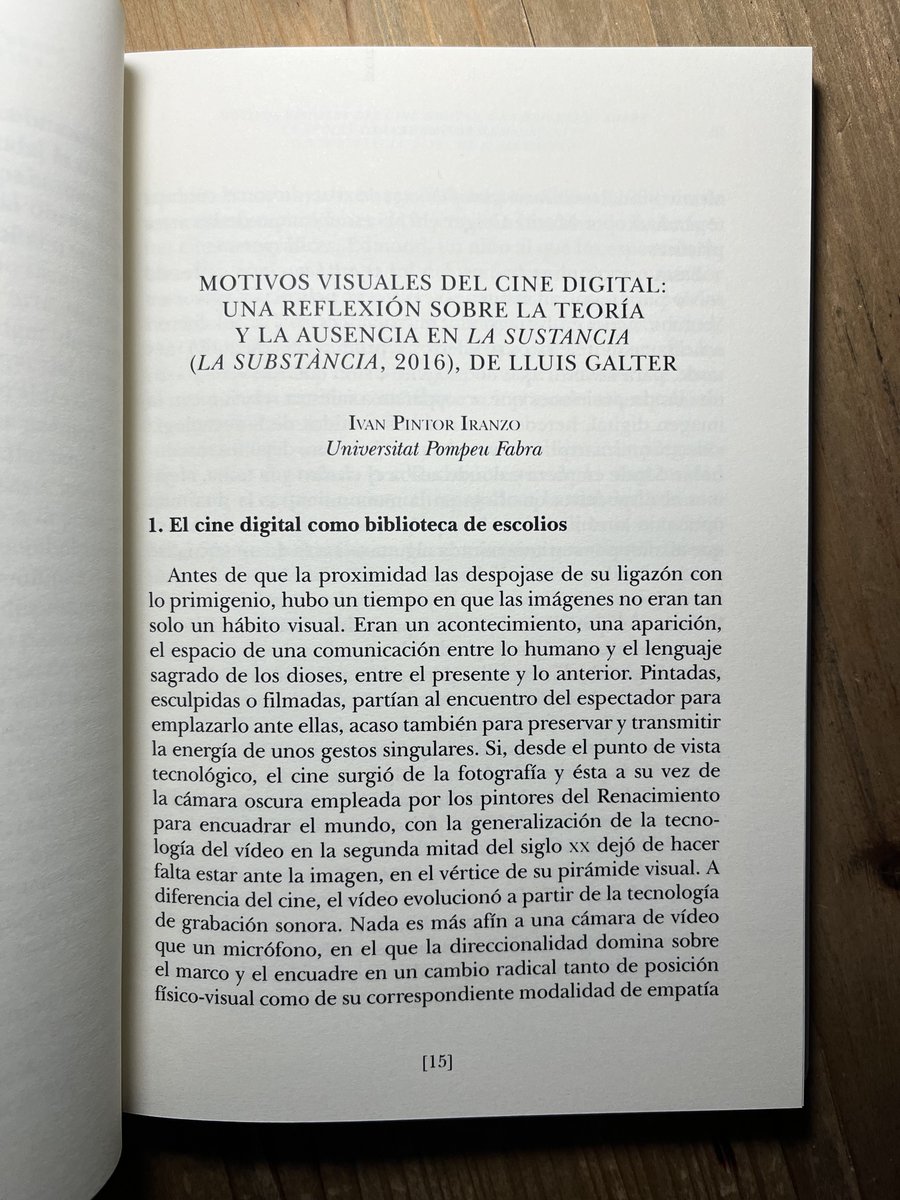 Un honor participar en este maravilloso libro coordinado por @AnnalisaMirizio y @paulettejuno, junto a @violetakg @victorESC_udero #ireneachon y #javiercalvoanoro @SialPigmalion @litecom