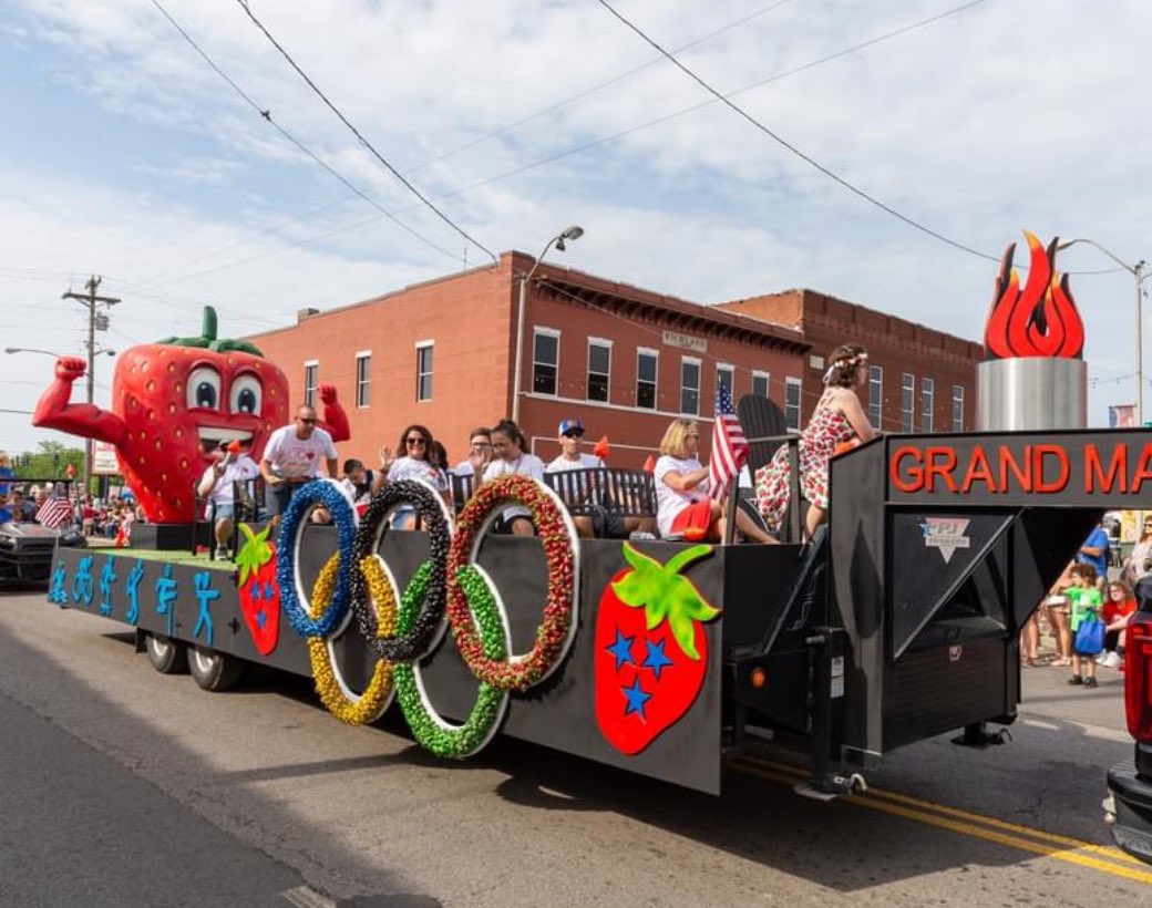 Tennessee friends- if you live near Portland or plan to go to the Strawberry Festival, let me know! I’ll be in town next week visiting schools and presenting at the festival.🍓 @FeedingMndsPrs