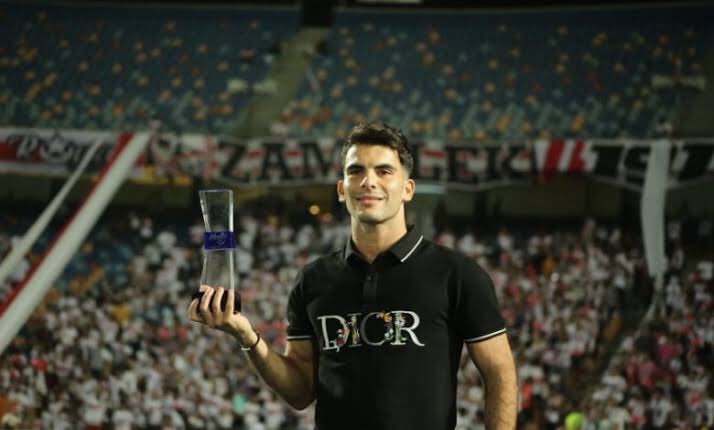 Zizo in just five years with Zamalek was able to achieve 7 championships, more than the average championship in each season. In only 5 seasons, he was able to be the league's top scorer and the most contributing goals and won the award for the best player in Egypt.👑🏹🏆⚽️