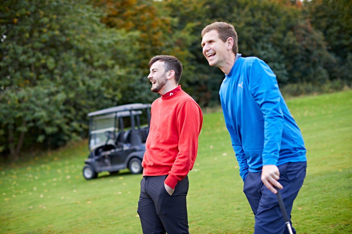 🚩 This bank holiday, take advantage of the extra time to prioritise your health. Head to the golf course & enjoy a round with friends or family ⛳ You'll feel refreshed, recharged & ready to take on the week 🏌️‍♀️🌳 Tag a mate you're playing golf with today! 👇 #TogetherInGolf