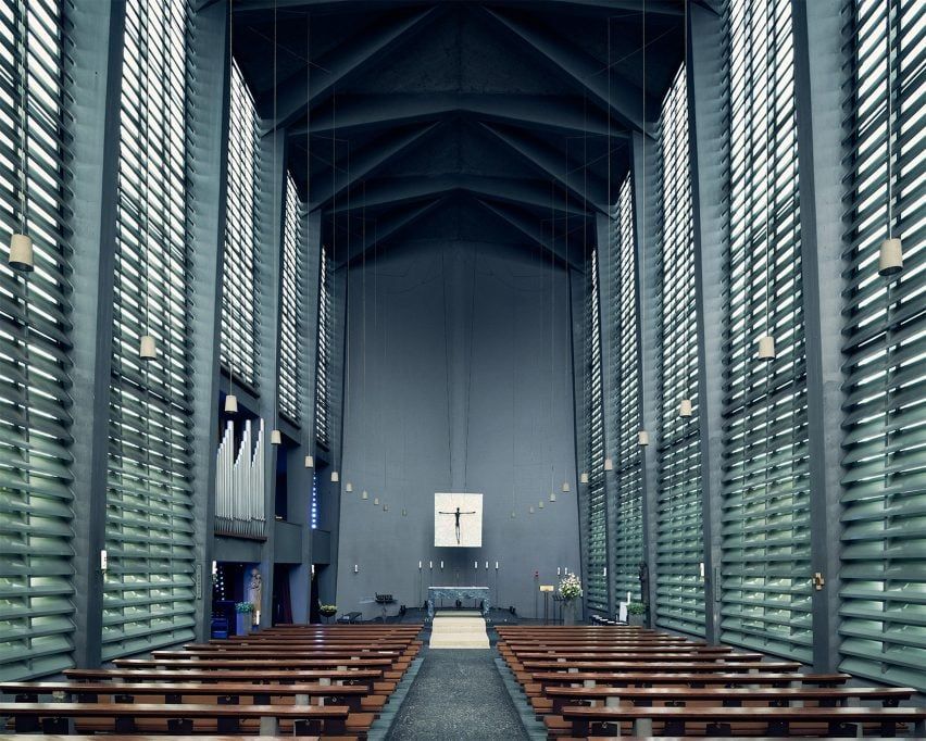 And now for something completely different: Have a chillaxing weekend with 'Sacred Modernity showcases 'unique beauty' of brutalist churches' buff.ly/3WhHsiD @dezeen