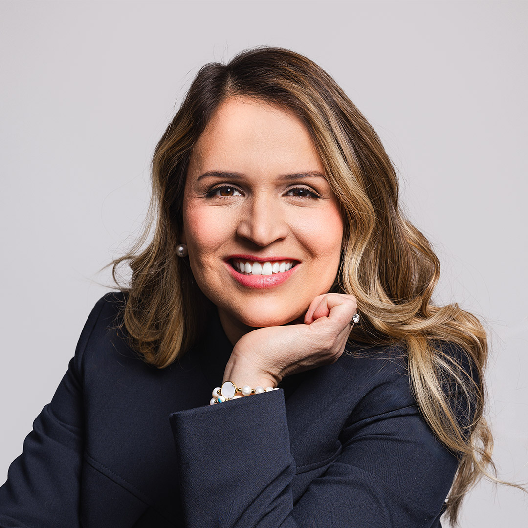 Gaby Rios Giacona talks leading in Dubai, serving as a role model, and driving change in HR hubs.la/Q02w1NtJ0 #HispanicExecMag #LatinoLeaders #HR #CareerGoals #Inspiration @unity @unitygames