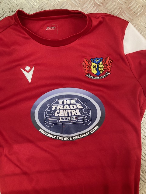 Kits4Causes (@kits4causes) on Twitter photo Thought about time we had a new Friday footie shirt featured.
Today many thanks to Abertillery AFC for a fantastic donation of 6 team kits. Once again a Welsh side goes above and beyond to support us.
<a href="/Aber_Excelsiors/">Abertillery Excelsiors AFC</a> Thought about time we had a new Friday footie shirt featured.
Today many thanks to Abertillery AFC for a fantastic donation of 6 team kits. Once again a Welsh side goes above and beyond to support us.
<a href="/Aber_Excelsiors/">Abertillery Excelsiors AFC</a>