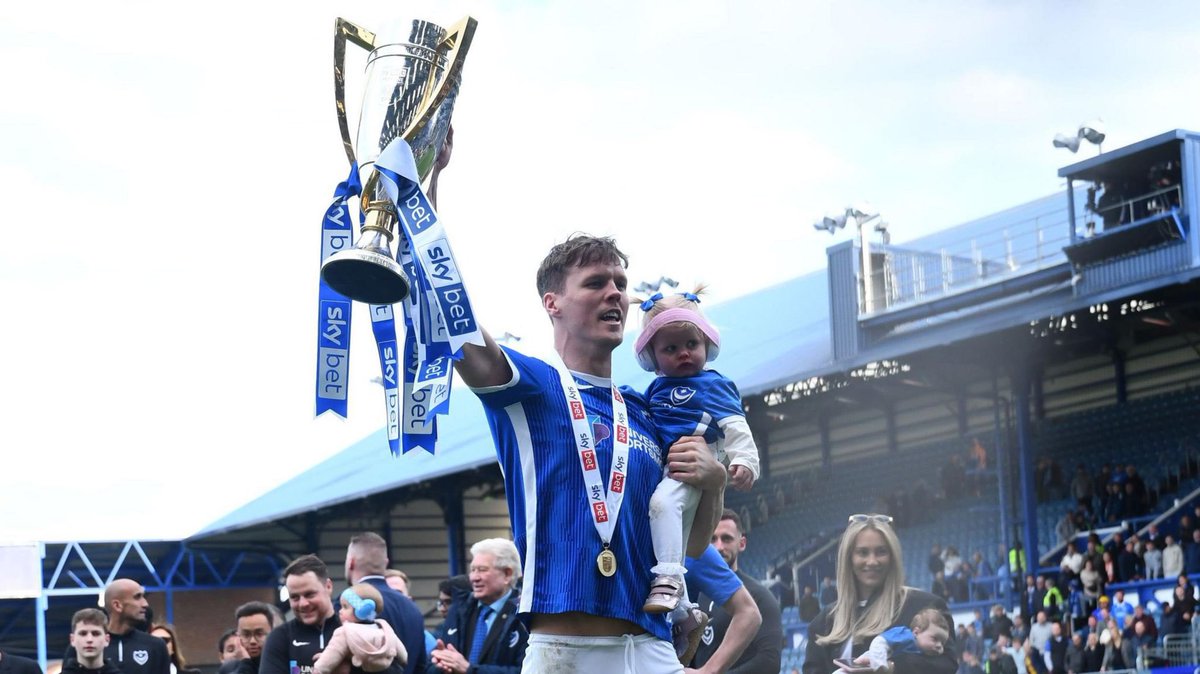 🔵 To remember the modern day #Pompey legend Sean Raggett, here is a thread of all 17 of his Portsmouth goals…