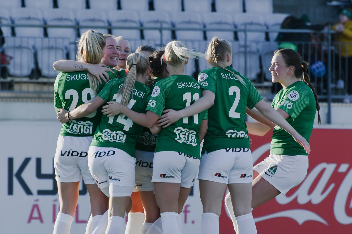 regið var í Mjólkurbikar kvenna í dag og mæta stelpurnar Stjörnunni 19.maí kl 19:30 á Samsungvellinum í Garðabæ🏆