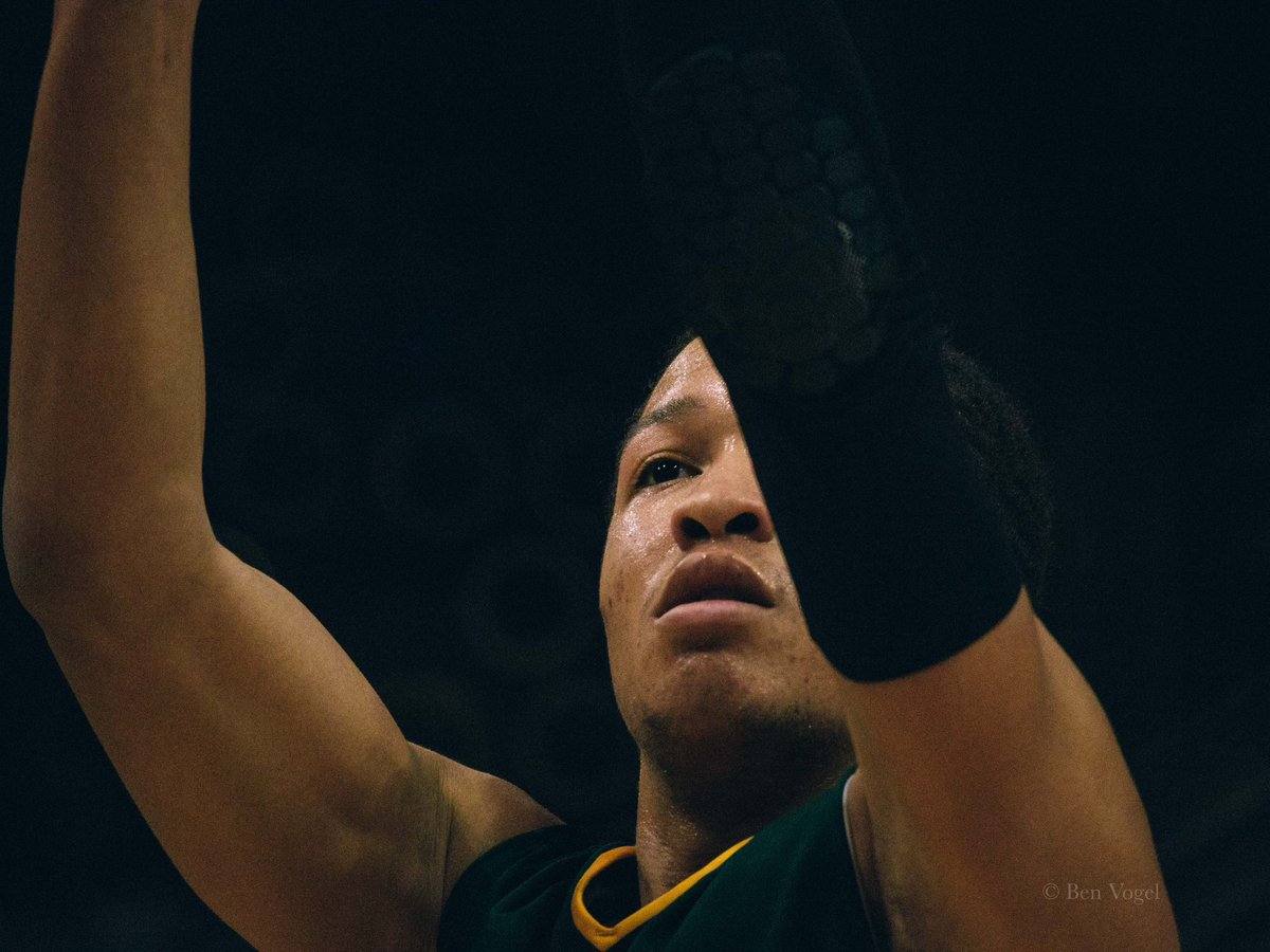 kid-winter tweet media