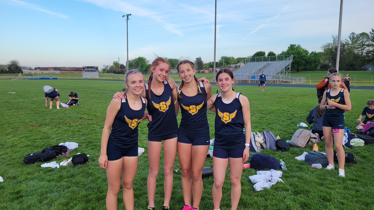 Congratulations to our Girls 4x400m relay team for setting a new SMS record! The team of Zoe Gall, Addie Turck, Caroline Cotner, and 
Ella Arvai competed hard and earned their spot on our record board!