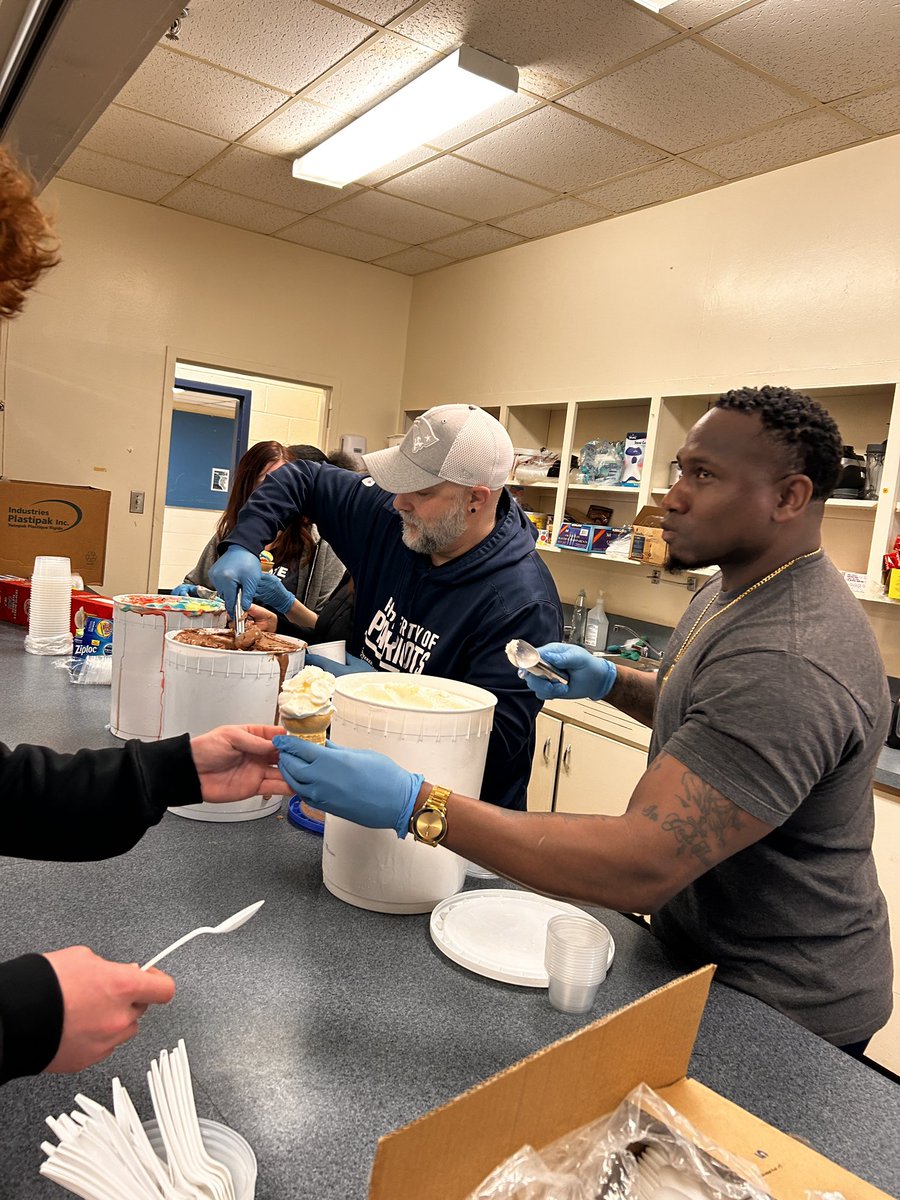 SRB ice cream treat .. Happy Friday