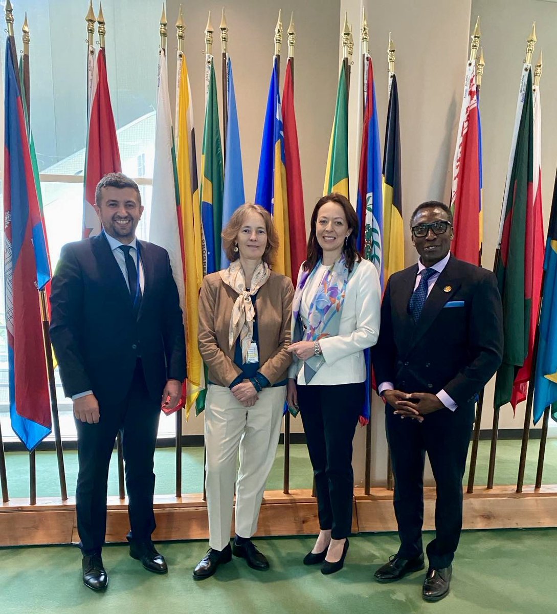 Insightful exchange at #CPD57 sidelines as the @unfpaeecaro RD @BauerFlorence & Minister @MCP_BiH Dubravka Bošnjak discussed ICPD PoA implementation in 🇧🇦.Highlighted: demography resilience, youth empowerment, fertility, cancer prevention & combating gender inequality & violence.