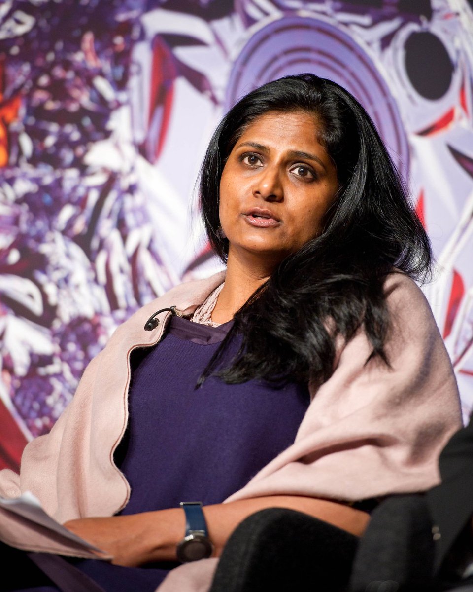 🌌Astrophysicist Priyamvada Natarajan’s work mapping dark matter and dark energy has caused some to call her a “Black Hole Hunter.” By creating models and simulations, she’s able to put her theories to the test and uncover mysteries of the universe. #AAPIHeritageMonth 📸: @NASA