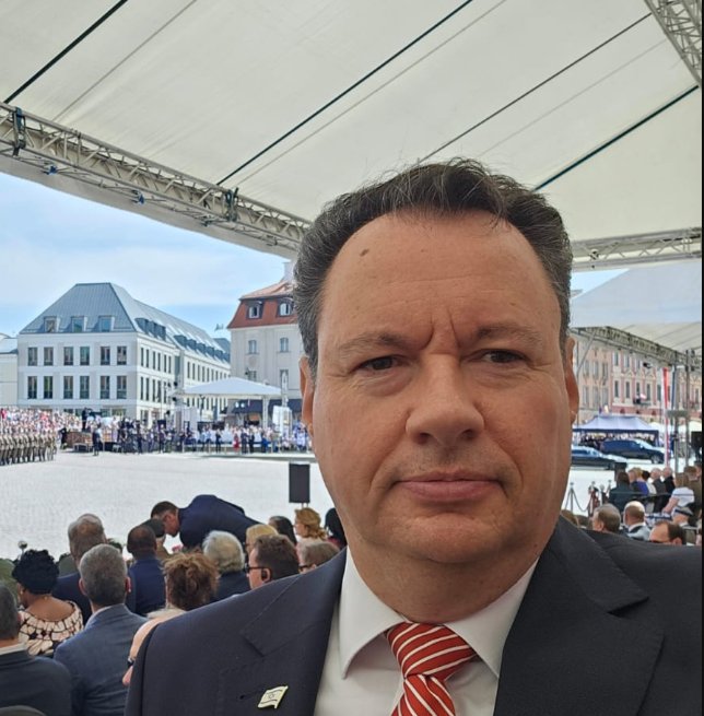 Zmiany klimatyczne ambasadora Izraela w Polsce. W Moskwie w maju bywało cieplej!