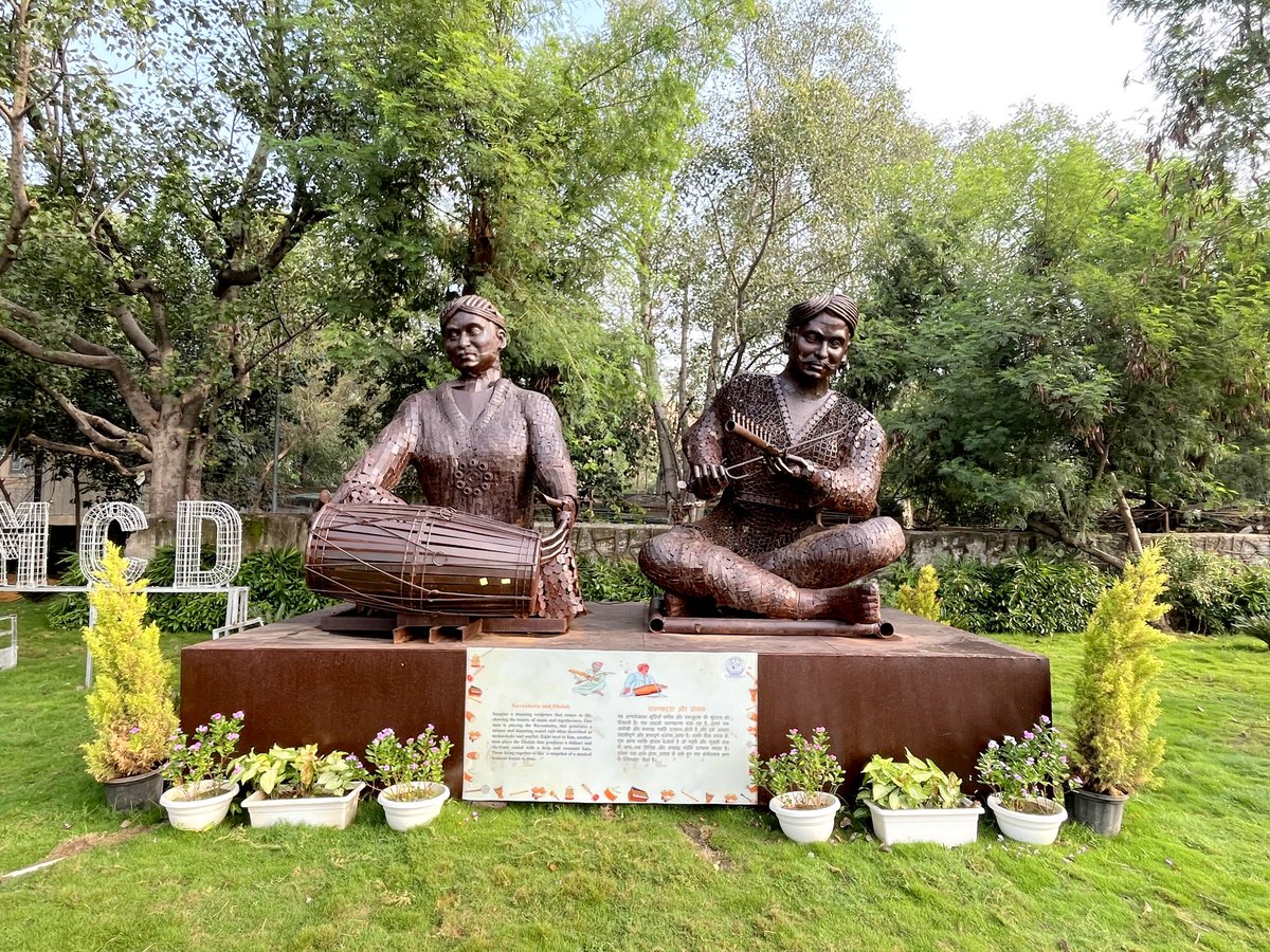 An Ode to Music Instruments @ Pragati Maidan
- An Initiative to recycle Waste

ajaysharda.blogspot.com/2023/09/an-ode…

#travel #travelblog #wastemanagement #Delhi #musicinstruments #music #travelblogger #Traveller #travelwriter