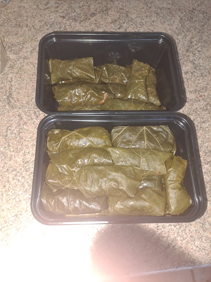 Fcuk this process,  it's so long 😂 made extra for freezer, have around 25 cooking now, and plan to not make more for a very long time
#κουπεπια
#ντολμαδες
#stuffedvineleaves