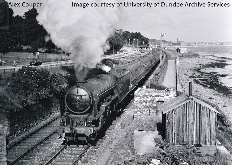 Alex Coupar's wonderful shot of Peppercorn A2 60536 Trimbush heading past #Dundee Road with Broughty Ferry behind it #Archves #DundeeUniCulture #Railways
