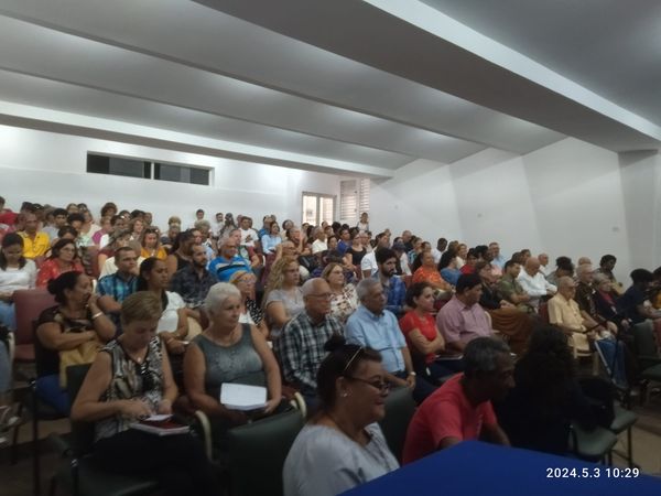 Asamblea de Balance del Comité del @PartidoPCC de la @universidad_um , apuesta por mayor atención a organizaciones juveniles, el acompañamiento a la administración y los factores en su labor para elevar la calidad de los procesos sustantivos. @CubaMES @PresidenciaCuba