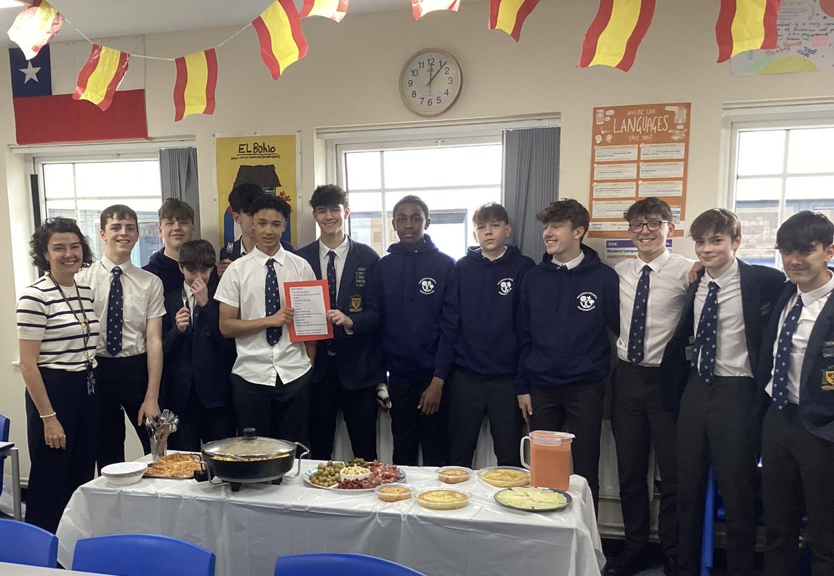 Today was the last full day in school for our Year 11 students as they commence study leave ahead of their GCSE exams. There have been a number of farewell activities, including Mrs Moré cooking a Spanish feast for her students!