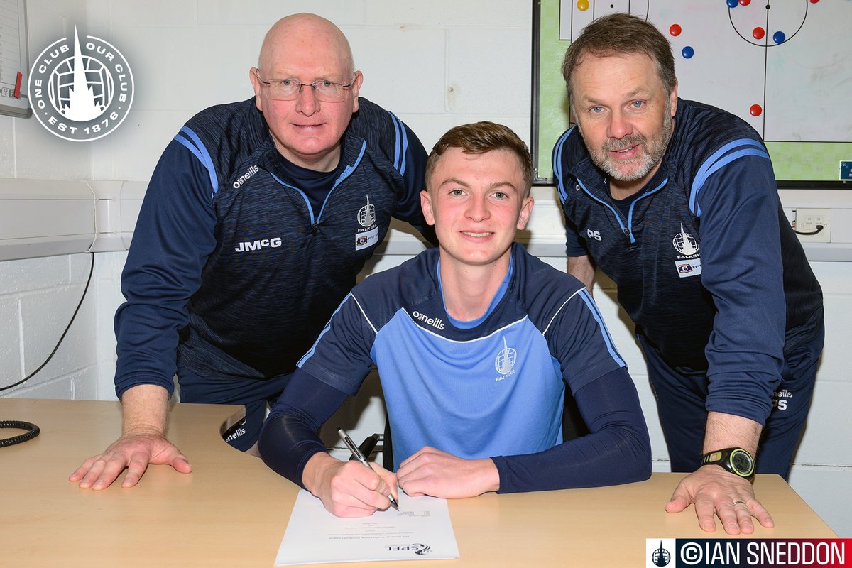 ✍️ Falkirk FC is delighted to announce that Finn Yeats has signed a contract extension.

The 20-year-old has signed a two-year deal that will keep him at The Falkirk Stadium until 2026.

👉 falkirkfc.co.uk/2024/05/03/fin…