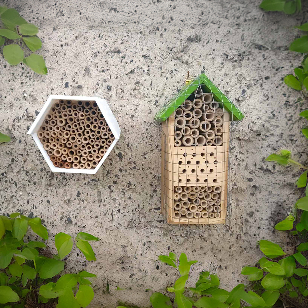 It's not a bug! 🐞 It's a new design contest! All about Insect Hotels – smart little habitats designed to increase the biodiversity of our gardens and natural environments. 🌿⤵️ printables.com/contest/436-in… 📸 Bee Hive by Cube_squared