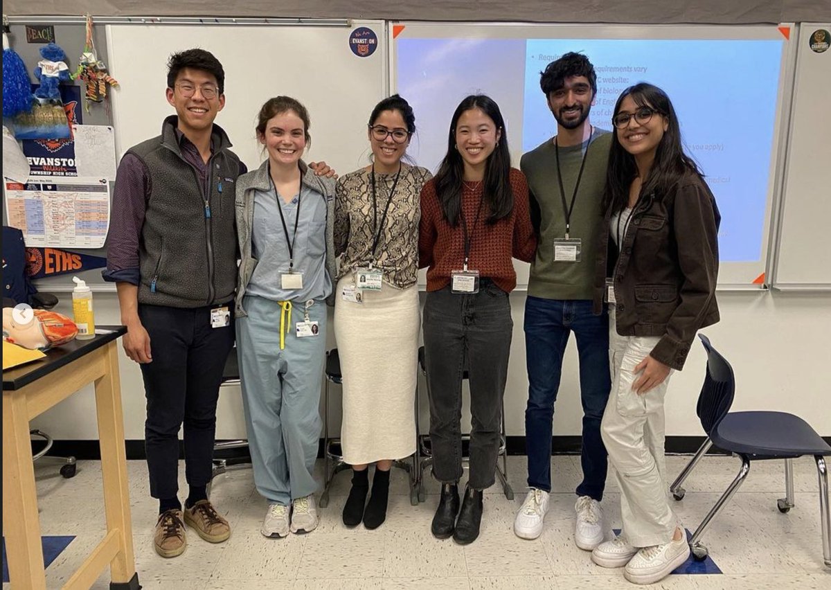 A round of applause for Project MED, a newly-launched @NUFeinbergMed student group fostering mentorship to encourage careers in healthcare among high school students, particularly from underserved communities. spr.ly/6015jOhAP