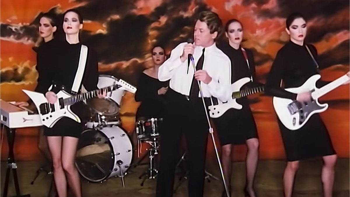 Thirty-eight years ago, Robert Palmer topped the Billboard singles chart with 'Addicted to Love.’ Palmer originally recorded the song as a duet with Chaka Khan, but due to contractual issues, her voice was removed. #MusicIsLegend