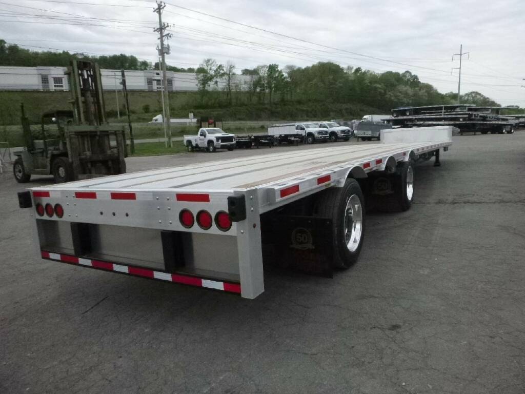 🚛 In the market for a drop deck trailer? Check out this New 2025 Doonan Specialized! 🤩 👇
brnw.ch/21wJrBl

#CommercialTruckTrader #Trailers #TrailersForSale