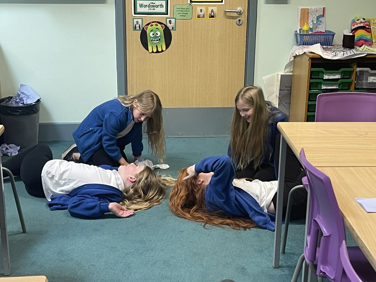 Today we have found out how to treat someone with a head injury 🤕
