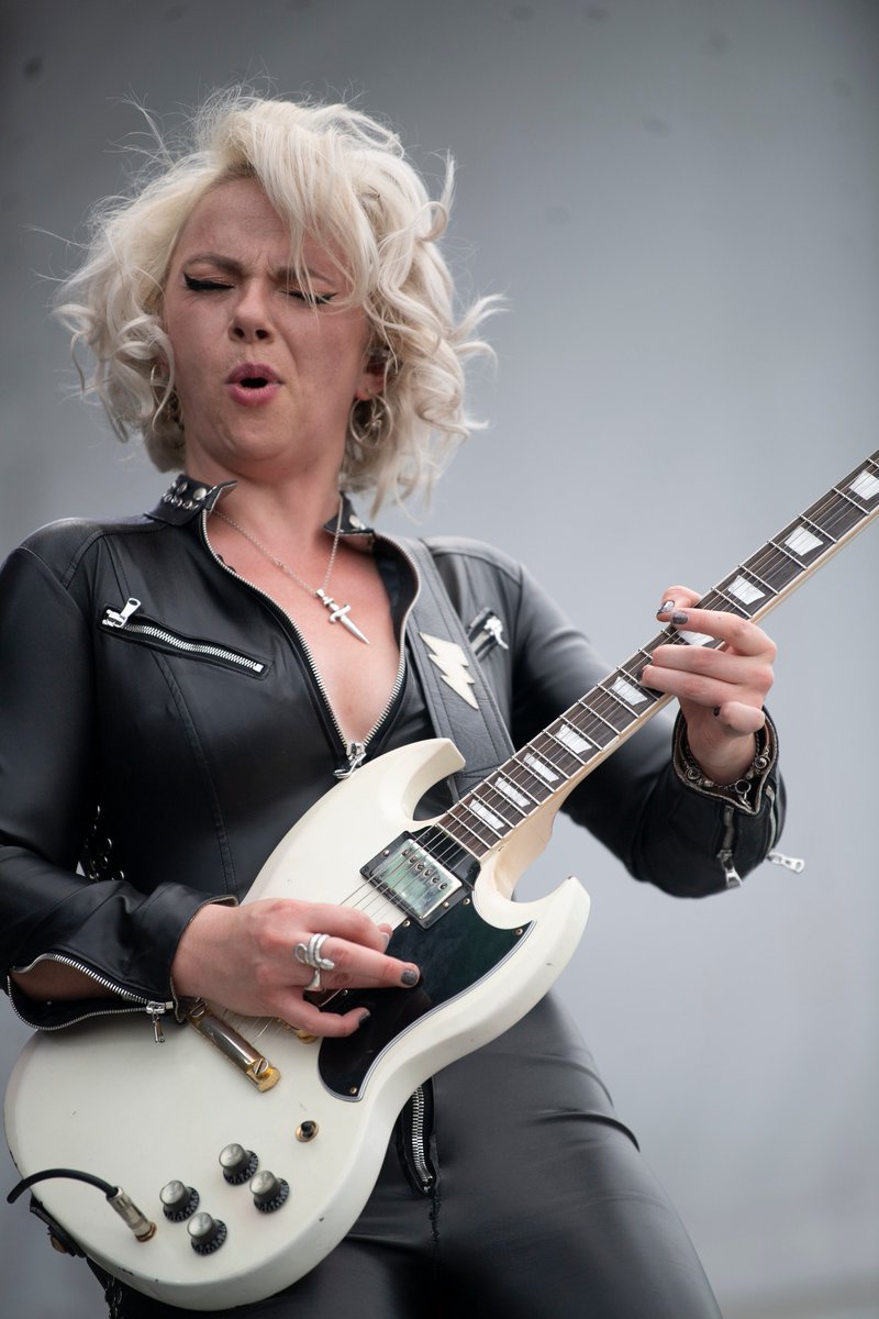 When you hit that note just right! @Samantha_Fish @jazzfest Happy Fish Friday! 📷 by Laura Carbone