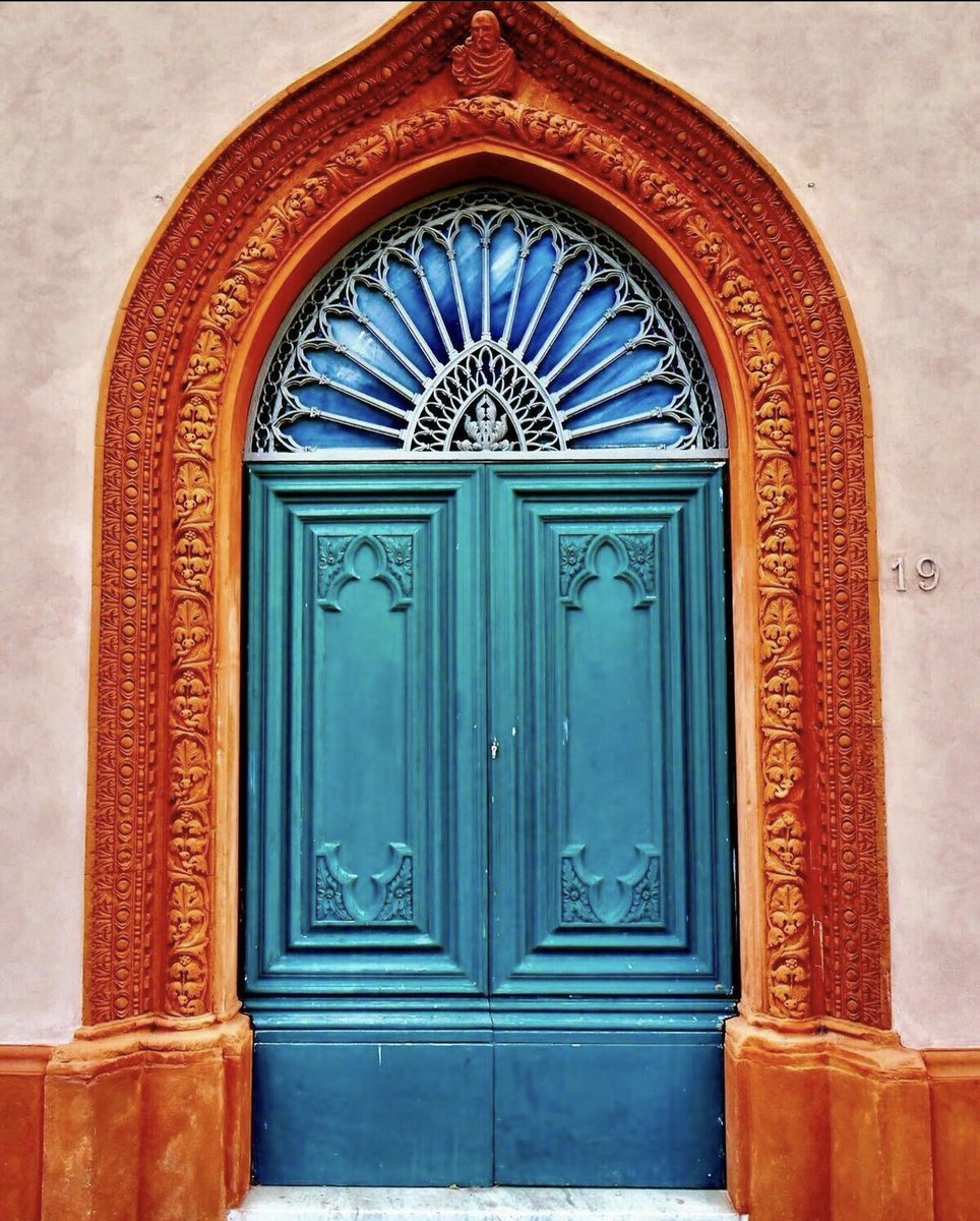 Door color & design