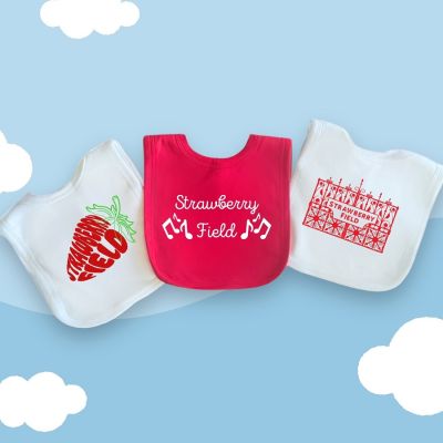 Our new Strawberry Field baby set is the perfect gift for new or expecting parents of baby Beatles fans! This adorable 3-piece bib set is for age 3-6 months and features three designs, including the iconic Strawberry Field gates. Browse baby gifts here: ow.ly/l3jE50RuKUr