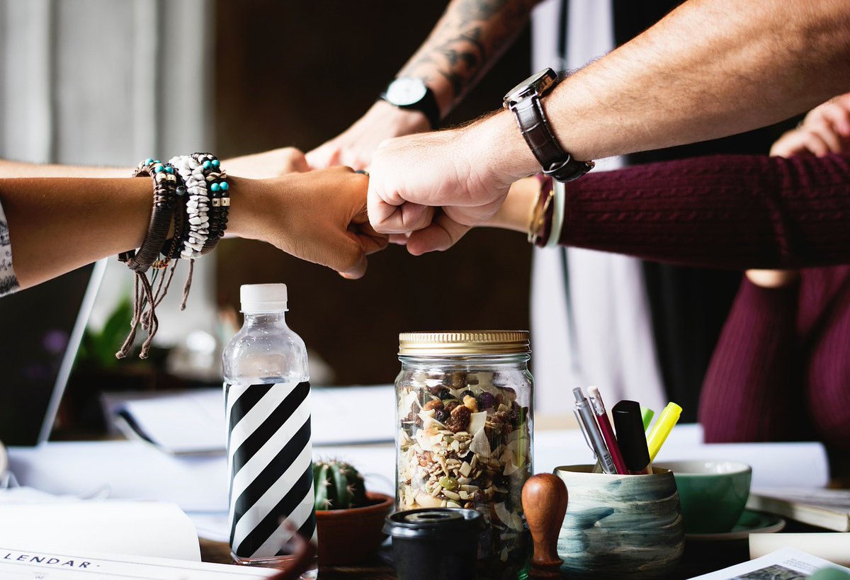 Voici un autre sujet qui nous tient à cœur : l'accessibilité, dans le GN, pour toustes, qu'on soit ou non porteur·euse de handicap physique, mental, psychologiques ou autre🤗
👉 nordiclarp.org/2024/03/18/pla…
📷StockSnap sur Pixabay