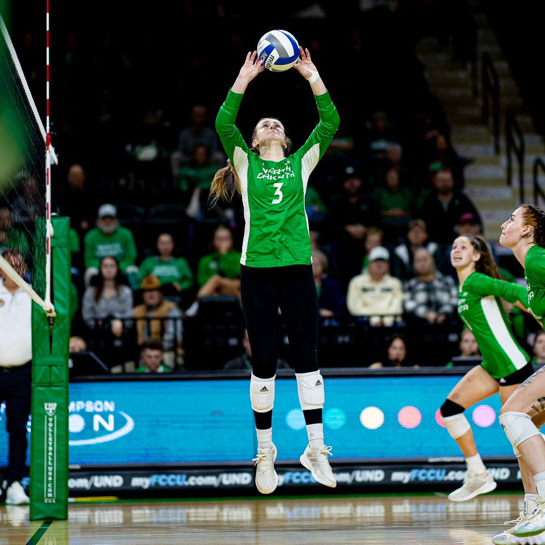 Happy, Happy Birthday Teagan Timperley! We hope you have a wonderful day! 🎂

#UNDproud