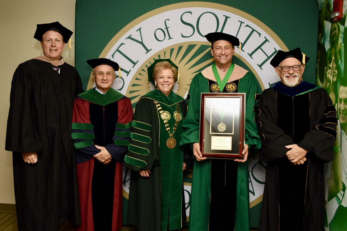 The @USouthFlorida kicked off Spring 2024 Commencement yesterday. Congrats to the Class of 2024 #Bulls as you take the step from students to alumni! Congrats also to @TGHCares' John Couris for receiving a well-deserved President’s Fellow Medallion last night! Go Bulls!🤘