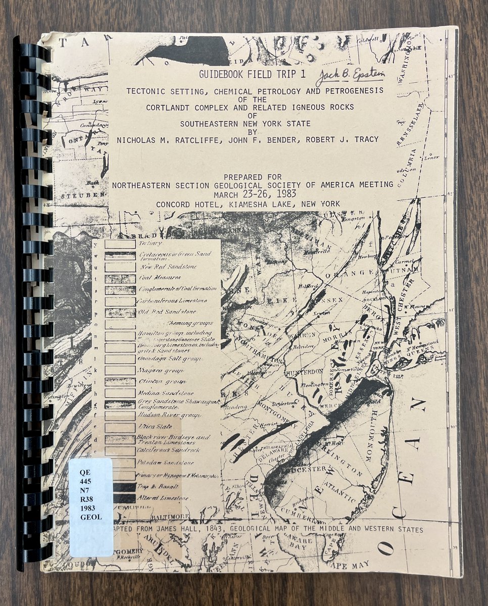 UTGeoLib's tweet image. Tectonic setting, chemical petrology and petrogenesis of the Cortlandt Complex and related igneous rocks of southeastern New York State / Nicholas M. Ratcliffe. Northeastern Section Geological Society of America, 1983. #geology #guidebooks #newyork #petrology