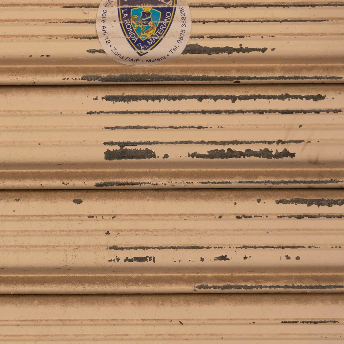 a corroded barrier made of iron

#ref #reference #artreference #rust  #artist #texturereference #texturethings #moss #3d #refs #blender #fyp #digitalartist #blender3d  #scifi  #3dart #details #rustything #detail #rustydetail #3ddetail