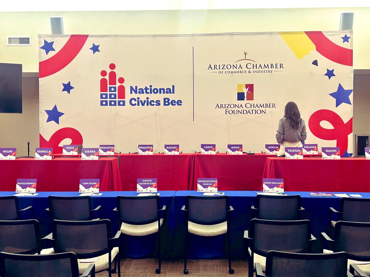 It’s #NationalCivicsBee Day in #AZ! 
So proud to partner with @USCCFoundation & local chambers to bring together the best & brightest Arizona middle-schoolers to show their civic pride in a fun & friendly competition! 🇺🇸 🏆 
@GilbertChamber @TucsonChamber @YumaChamber @AZChamber