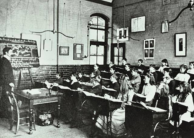 Autumn 2011, government statistics suggested around 55,600 youngsters missed school on any typical day. To combat the problem of truancy in 1897, the School Board for London introduced a medal scheme for regular and punctual attendance to its pupils. >FH
