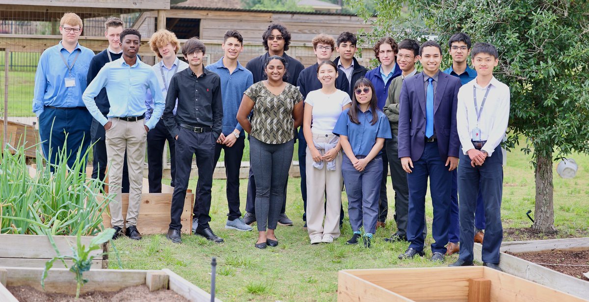 Global problems require global solutions!
#BISHouston students have hit the headlines with their Social Impact Food For Friends project! Their groundbreaking initiative, targeting positive change to our local community, has been featured in The Katy Times: nordangliaeducation.com/.../01/food-fo…