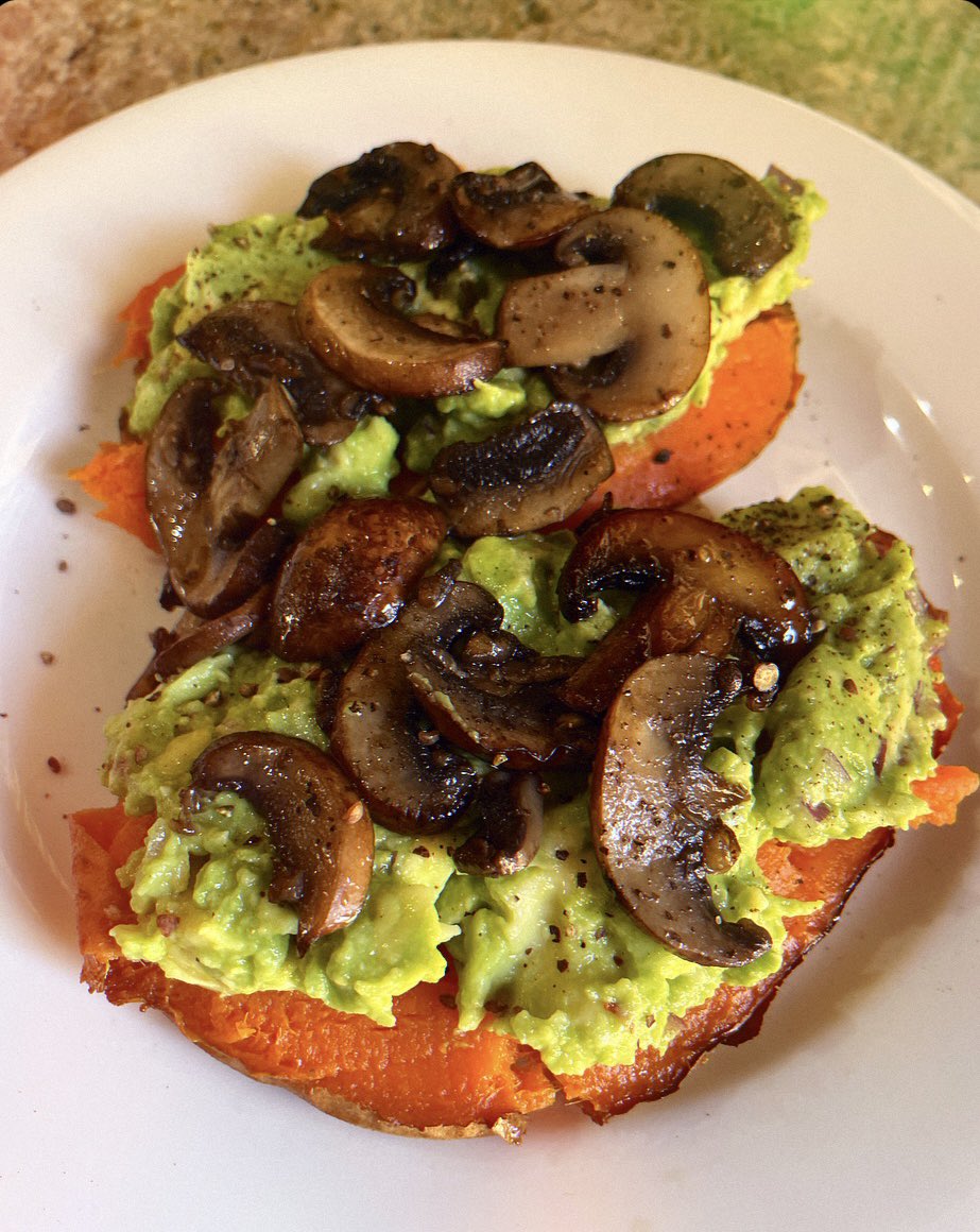 cmmmaps's tweet image. I made this earlier for brunch and it was so yummy