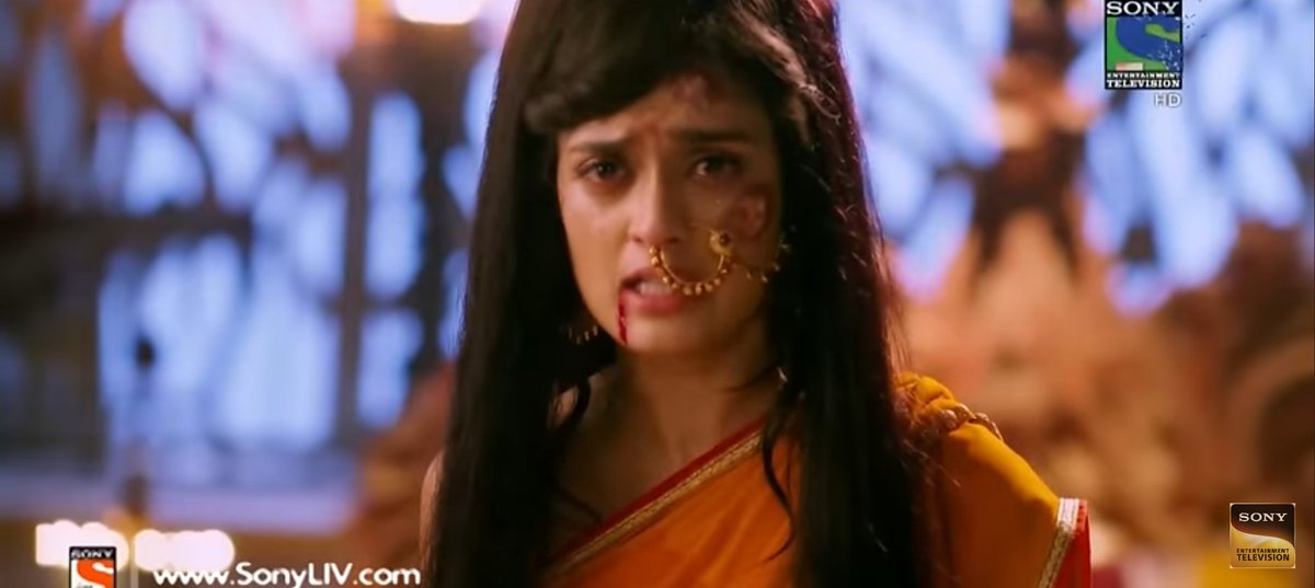 The way #PankhuriAwasthy has acted as Draupadi is Mind Blowing 🔥 Have seen many other actress’s but the way she has portrayed , no one can ever do that🔥🔥 Hatsoff 🙏❤️ The fire in her eyes, the emotions, dialogue delivery everything is exceptional ❤️🔥#SuryaputraKarn #Draupadi