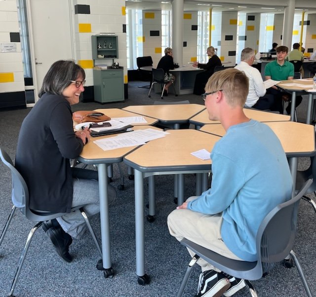 PerryLocal_Lake's tweet photo. "Tell your story, share specific examples, we already know the right answers." Expert advice from the amazing professionals who joined us for the Internship Interview Day. 

Your Perry Internship creates experiences, your experiences become your story. 
#worldclassopportunities https://t.co/6g1lvVZd9O