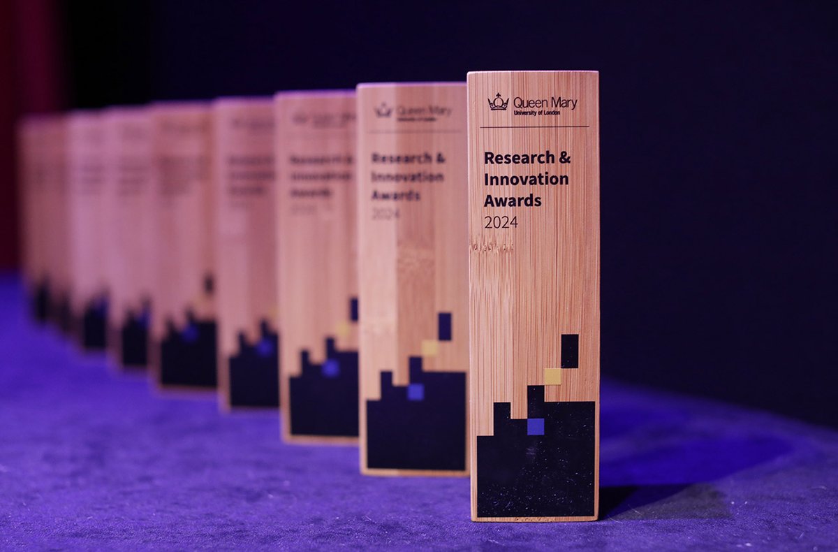 EECS staff have taken home two awards and been named highly commended across other categories at the annual Queen Mary Research and Innovation Awards. Many congratulations to all our staff nominated in this year's awards! Read more: qmul.ac.uk/eecs/news-and-…