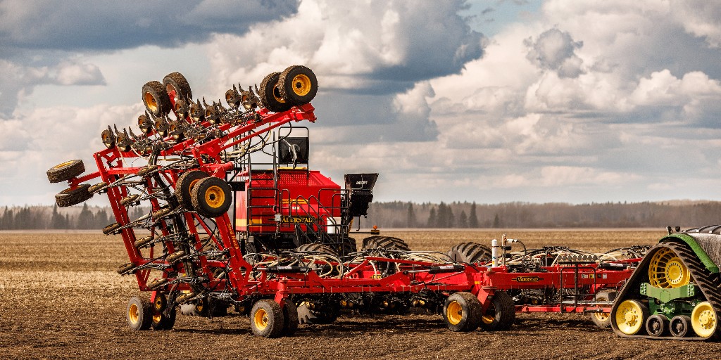 Are you getting ready for #Plant24 with Väderstad? Share pictures in the comments for a chance to get featured 👇 🌱