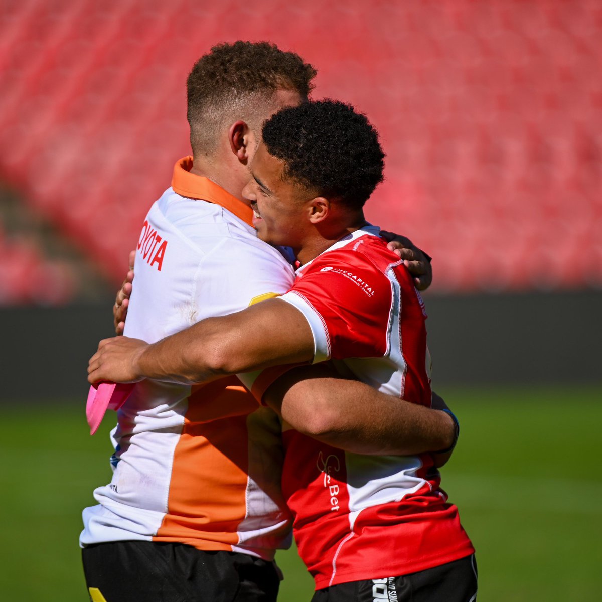 What an EPIC game of rugby! Massive shoutout to the #LionsPride who brought the energy to the Park today! 🏉✨ Safe travels back home to all our competitors, @cheetahsrugby! Until next time. #LionsPride🦁