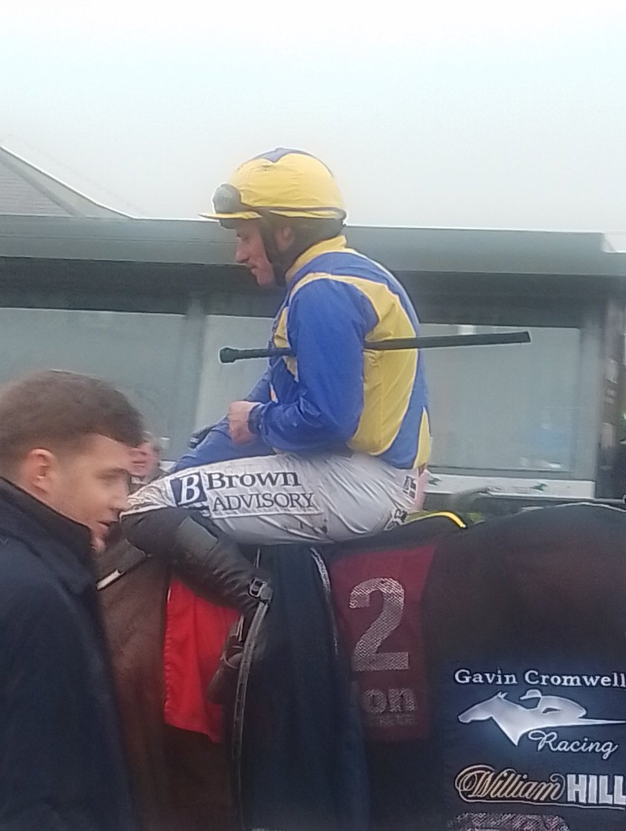 BRIDES HILL content to take a lead from Allegorie De Vassy - is an emphatic 21 length winner of the Grade 2 Hanlon EBF Glencarraig Lady MaresChase for @gavincromwell1 @swflanagan7 enjoying a great week BRIDES HILL another winner from @Fairyhouse December meeting #Punchestown