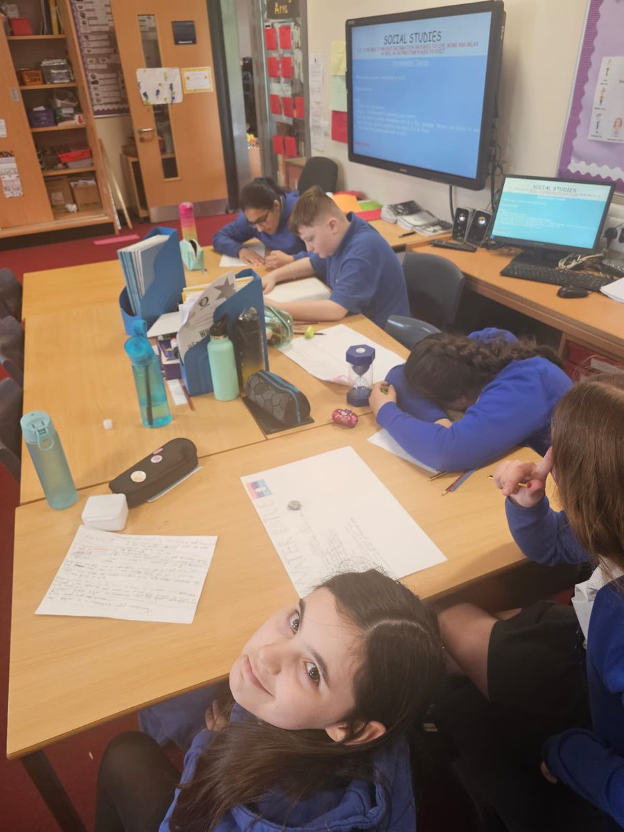 Room 11 working together to create their own countries as part of our Environmental Tourism study. We have been thinking about places to live, work and relax in different countries as well as reasons people go there. This task was suggested by one of our amazing pupils. #itsSLC
