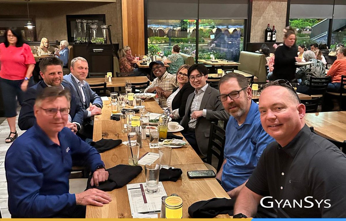 🌟 The #SAPinsider Supply Chain Management Summit in Chicago was a successful event for our team! 🚀 We enjoyed connecting with industry peers, exploring latest trends in supply chain management & sharing memorable moments over dinner with ACCO, Allison & Coop Norge SA. 🍽️